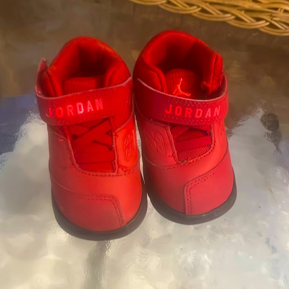 Brand New Jordan Jumpman pro “gym red” size 4c never been worn in the box